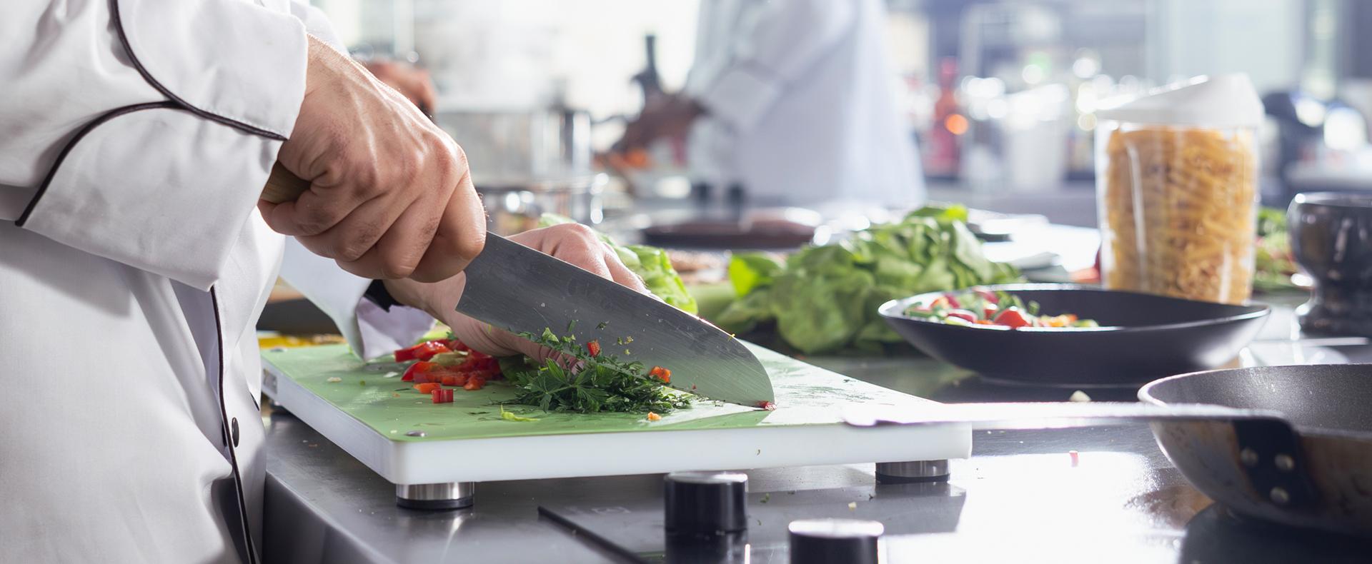 ΕΞΕΙΔΙΚΕΥΜΕΝΑ ΚΑΘΑΡΙΣΤΙΚΑ AJP Slide-1